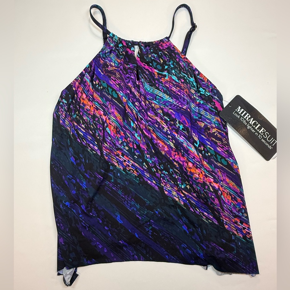 Miraclesuit Mood Ring
Peephole Tankini